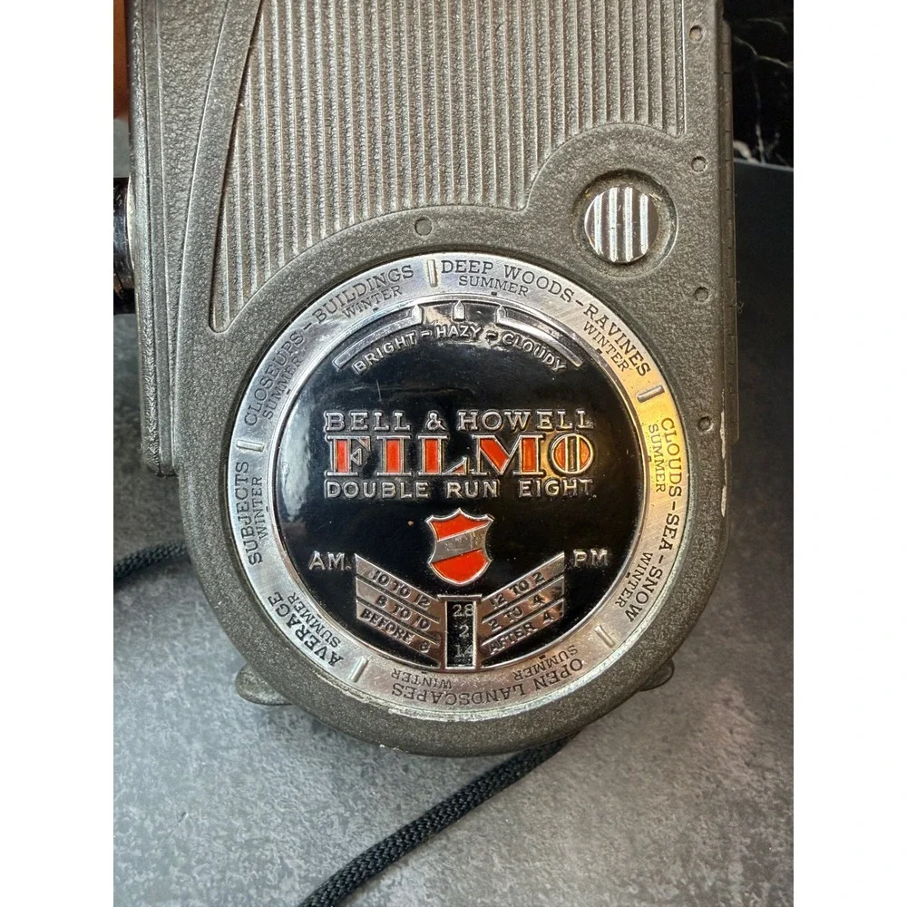 Bell & Howell Filmo Double Run Eight 134-E 8mm Movie Camera Vintage with Manual